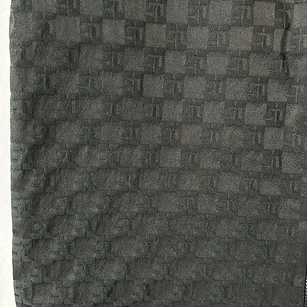 St. John NWT Elegant Black Zippered Patterned Skirt **Size 6** 🌺🌺 - Picture 5 of 6